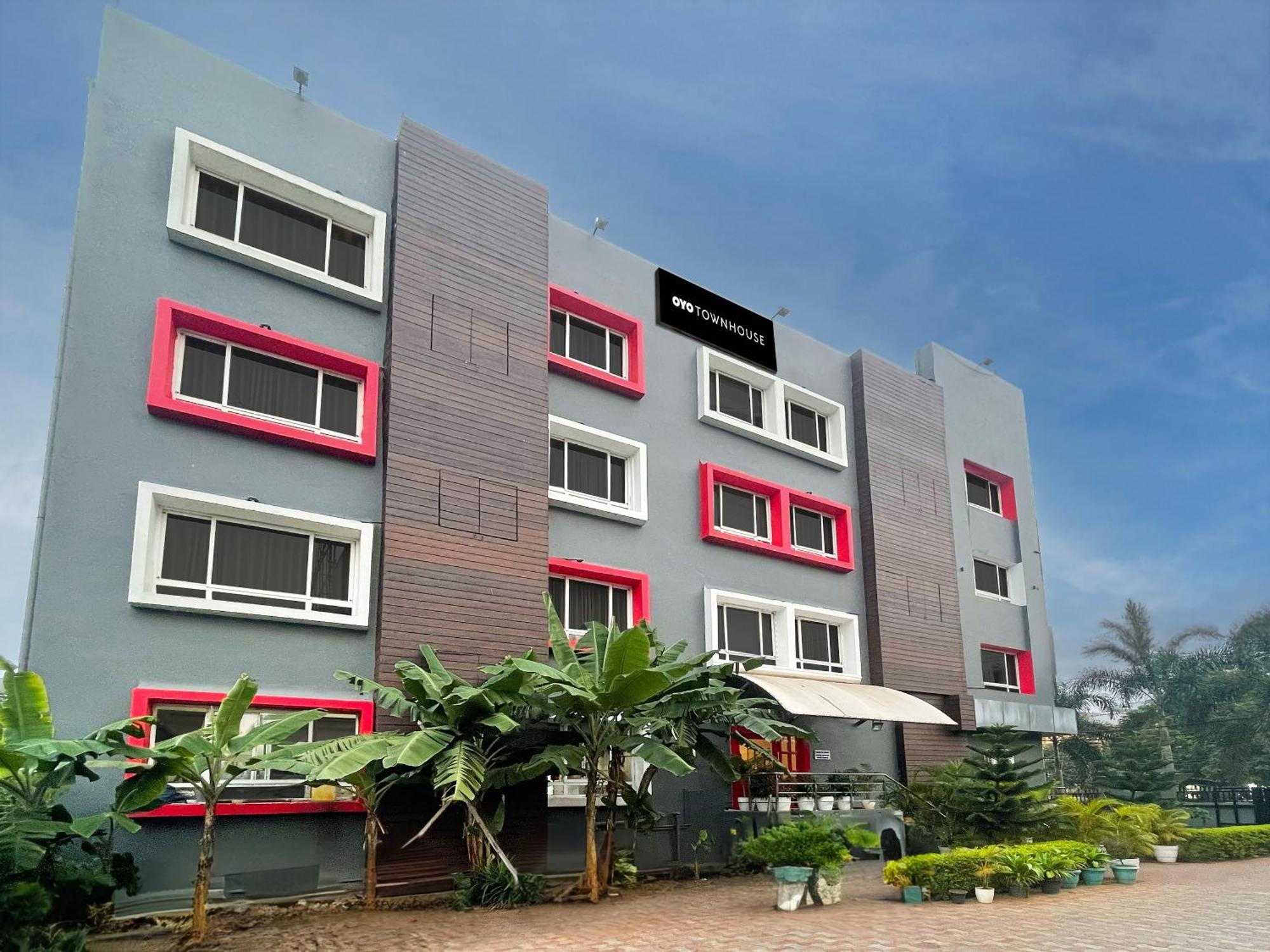 Super Townhouse Swain Heritage Bhubaneswar Dış mekan fotoğraf